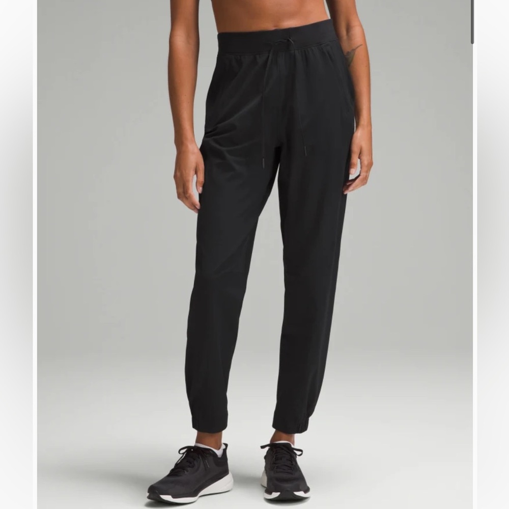 Lululemon License to Train Pant